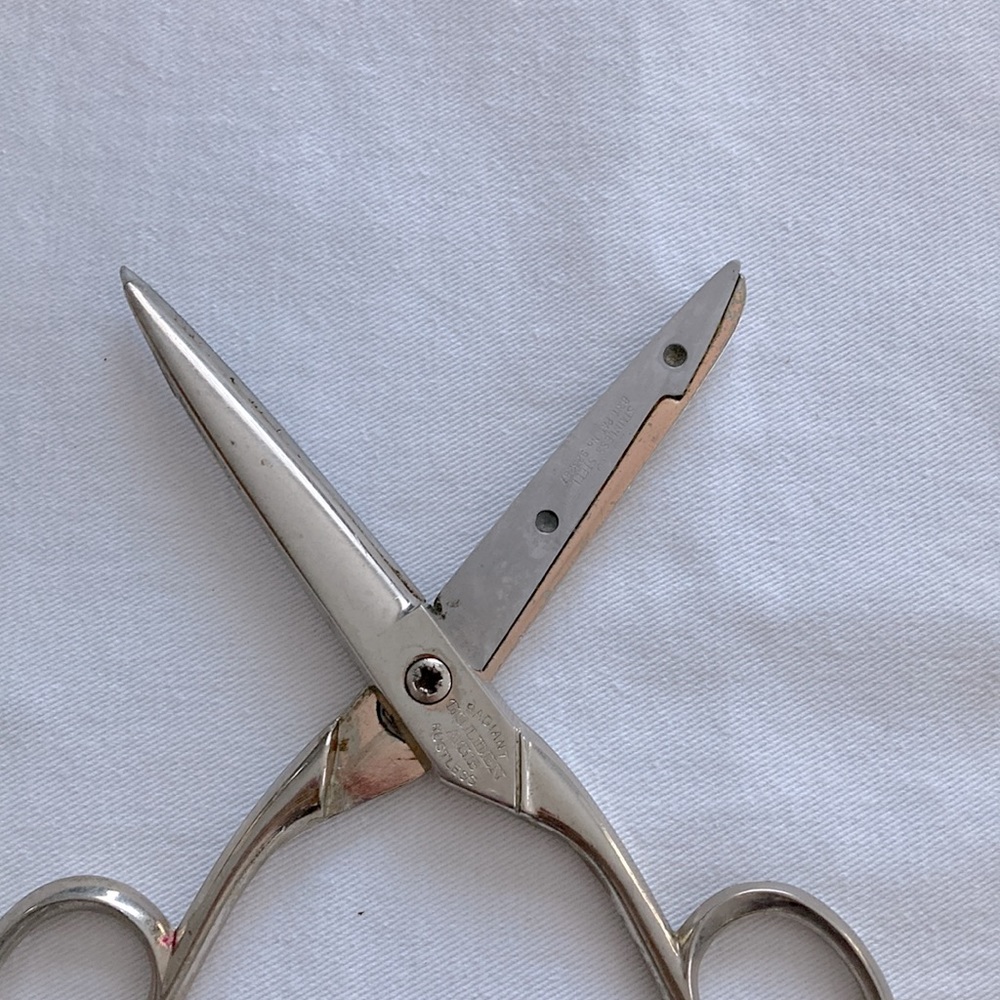 RUSTLESS SCISSORS - Picture 7 of 9